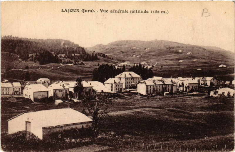 Carte postale ancienne Lajoux Vue générale à Lajoux