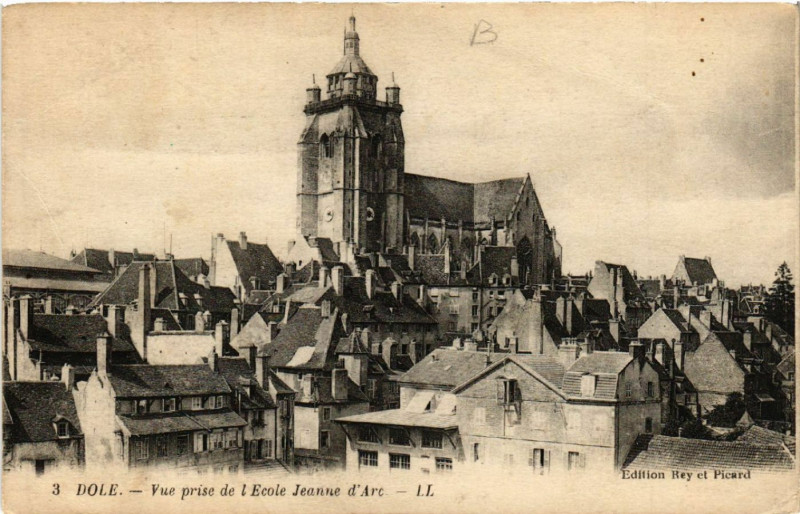 Carte postale ancienne Dole Vue prise de l'Ecole Jeanne d'Arc à Dole