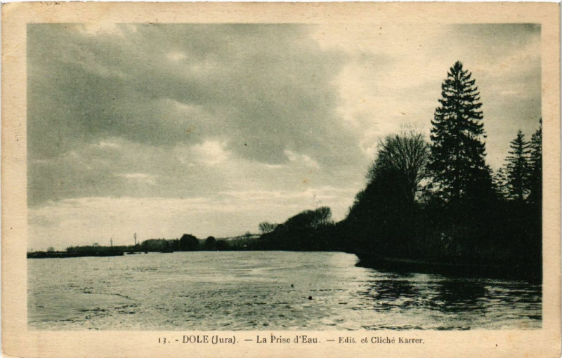 Carte postale ancienne Dole La Prise d'Eau à Dole