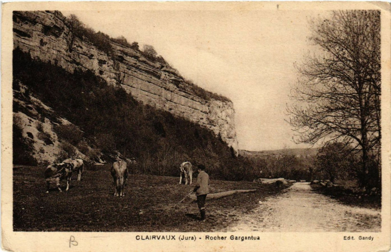 Carte postale ancienne Clairvaux Rocher Gargantua