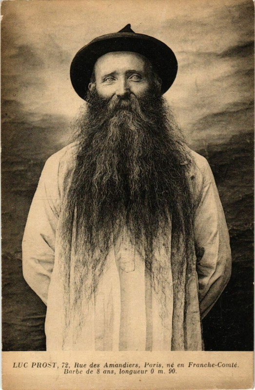 Carte postale ancienne Luc Prost - Barbe de 8 ans longeur 0m 90