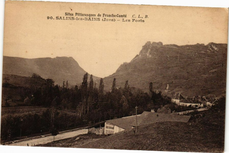 Carte postale ancienne Salins-les-Bains-Les Forts à Salins-les-Bains