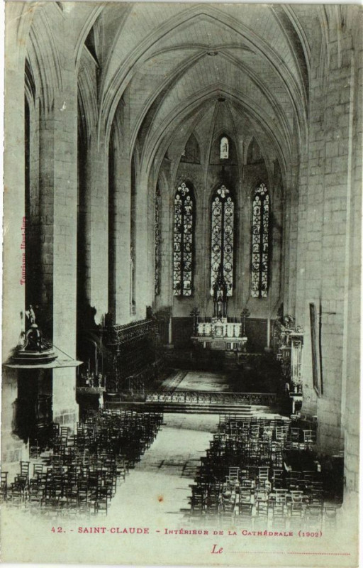 Carte postale ancienne Saint-Claude-Interieur de la Cathédrale à Saint-Claude