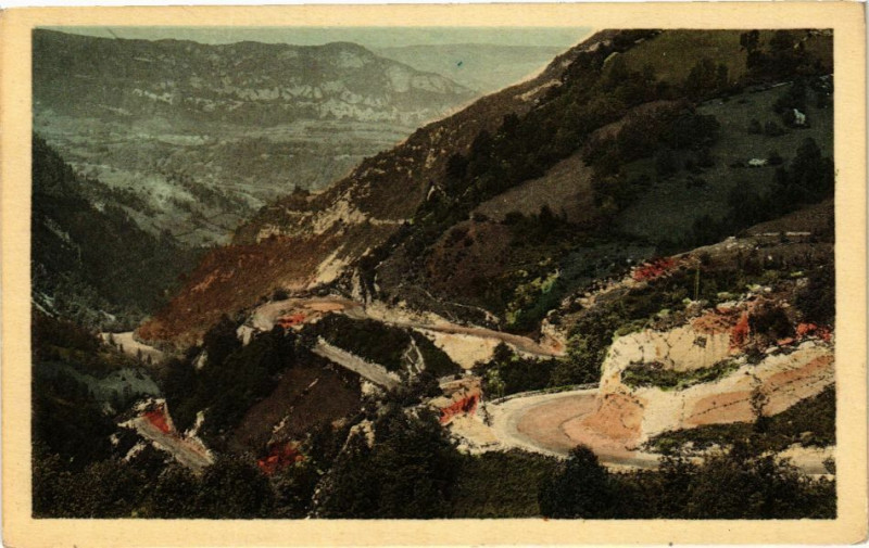 Carte postale ancienne Route de Saint-Claude a la Faucille-Les Lacets de Septmoncel à Saint-Claude