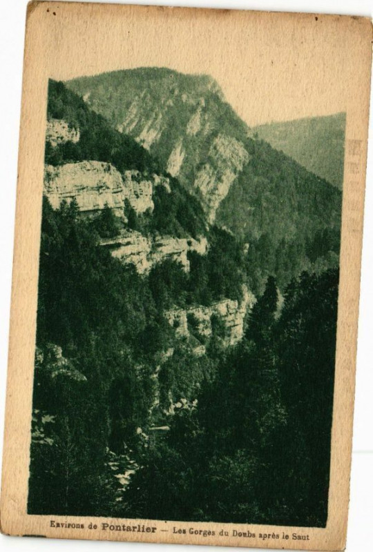 Carte postale ancienne Env. de Pontarlier-Les Gorges du Doubs apres le Saut
