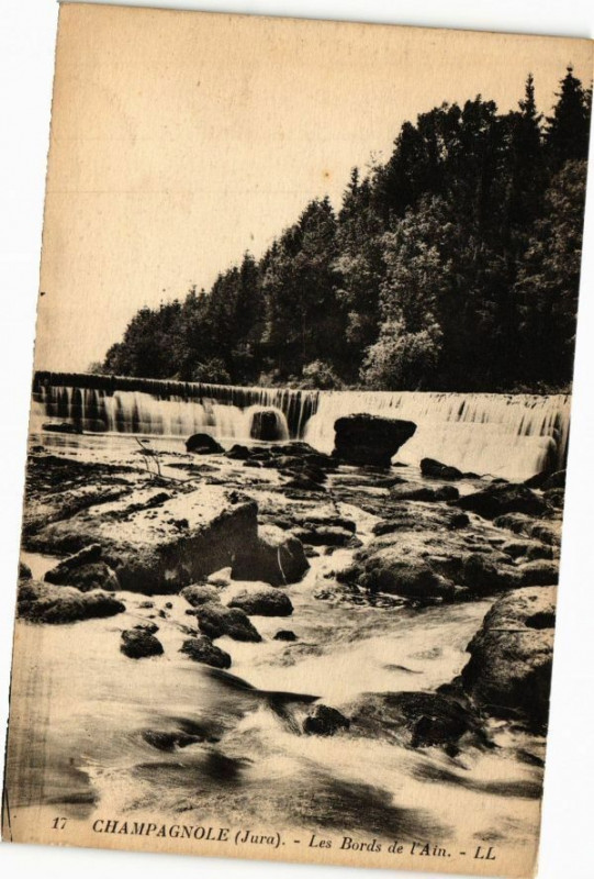 Carte postale ancienne Champagnole-Les Bords de l'Ain à Champagnole