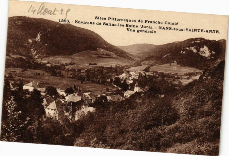 Carte postale ancienne Env. de Salins-les-Bains-Nans sous Sainte-Anne-Vue générale à Salins-les-Bains