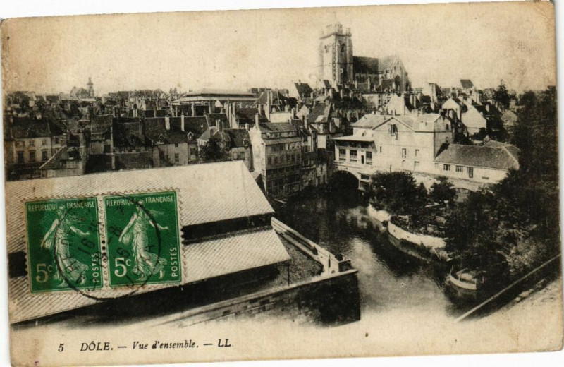 Carte postale ancienne Dole-Vue d'ensemble à Dole