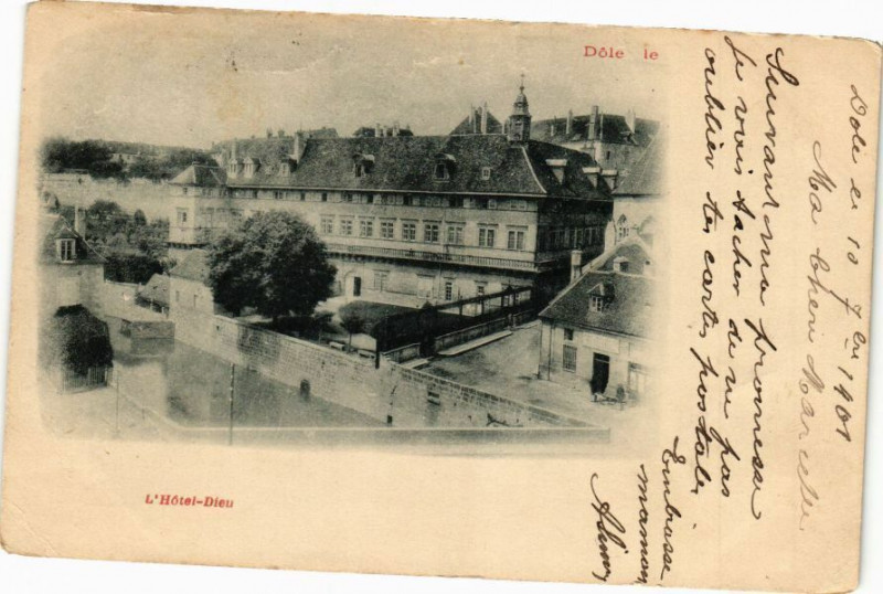 Carte postale ancienne Dole -L'Hotel Dieu à Dole