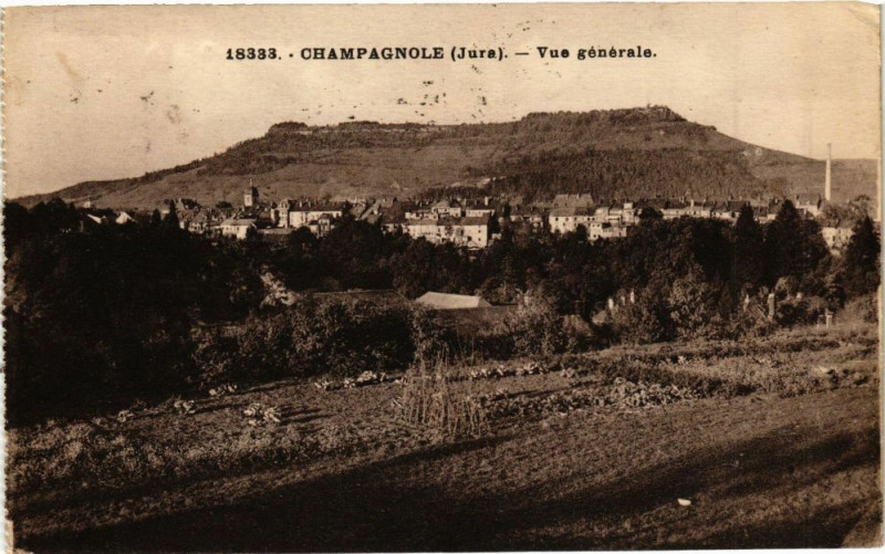 Carte postale ancienne Champagnole - Vue générale à Champagnole