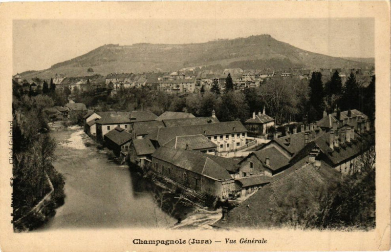 Carte postale ancienne Champagnole - Vue générale à Champagnole