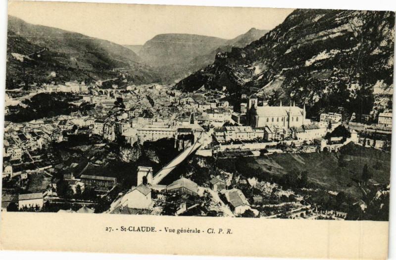 Carte postale ancienne Saint-Claude - Vue générale à Saint-Claude