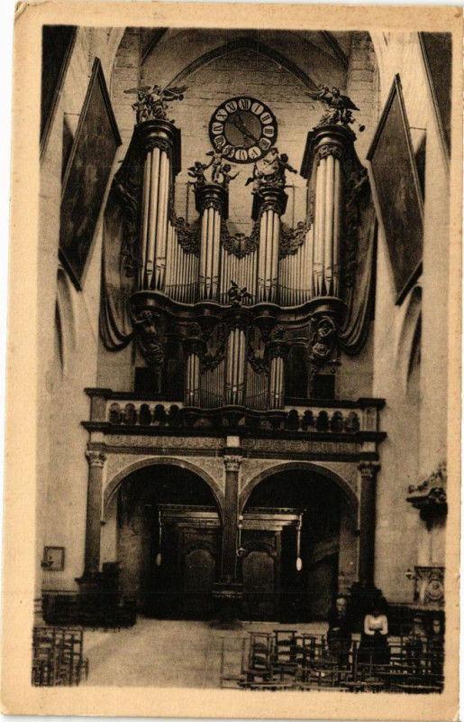 Carte postale ancienne Dole - Les Orgues de la Cathédrale à Dole
