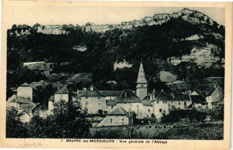 Carte postale ancienne Baume-les-Messieurs - Vue de l'Abbaye à Baume-les-Messieurs