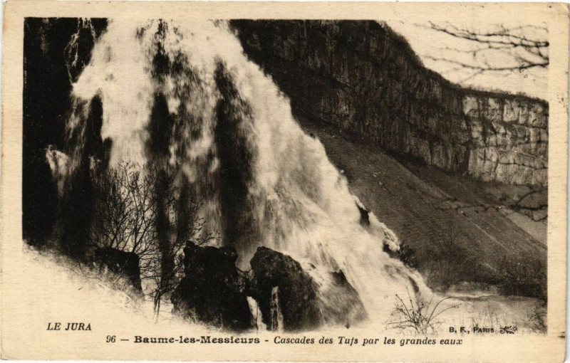 Carte postale ancienne Baume-les-Messieurs - Cascades des Tufs à Baume-les-Messieurs