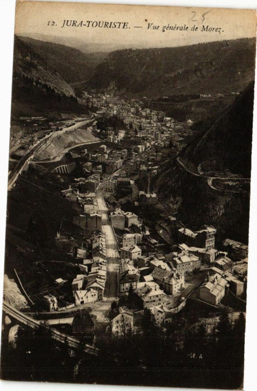 Carte postale ancienne Morez - Vue générale