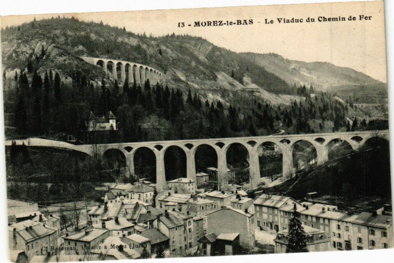 Carte postale ancienne Morez - Viaduc du Chemin de Fer à Chemin