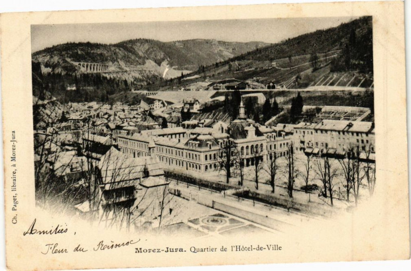 Carte postale ancienne Morez - Quartier de l'hotel de Ville