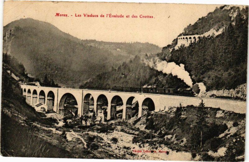 Carte postale ancienne Morez - Les Viaducs de l'Evalude et des Crottes