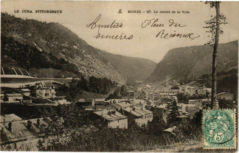 Carte postale ancienne Morez - Le Centre de la Ville