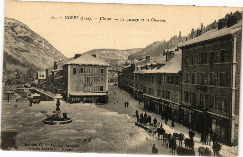 Carte postale ancienne Morez - l'Hiver le passae de la Charrue