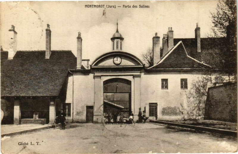 Carte postale ancienne Monmorot - Porte des Salines