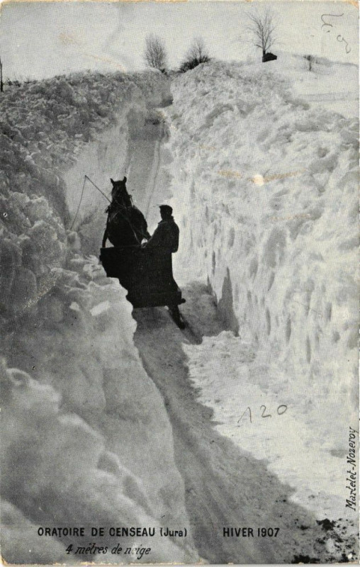 Carte postale ancienne Oratoire De Cesneau - 4 metres de neige Hiver 1907