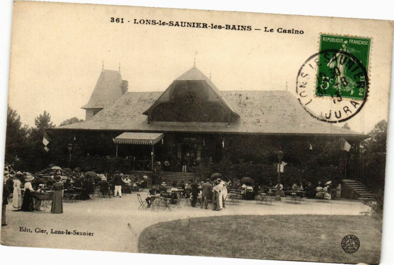 Carte postale ancienne Lons-le-Saunier - Le Casino à Lons-le-Saunier