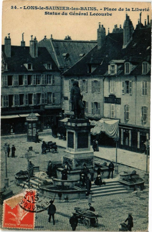 Carte postale ancienne Lons-le-Saunier - Statue du General Lecourbe à Lons-le-Saunier