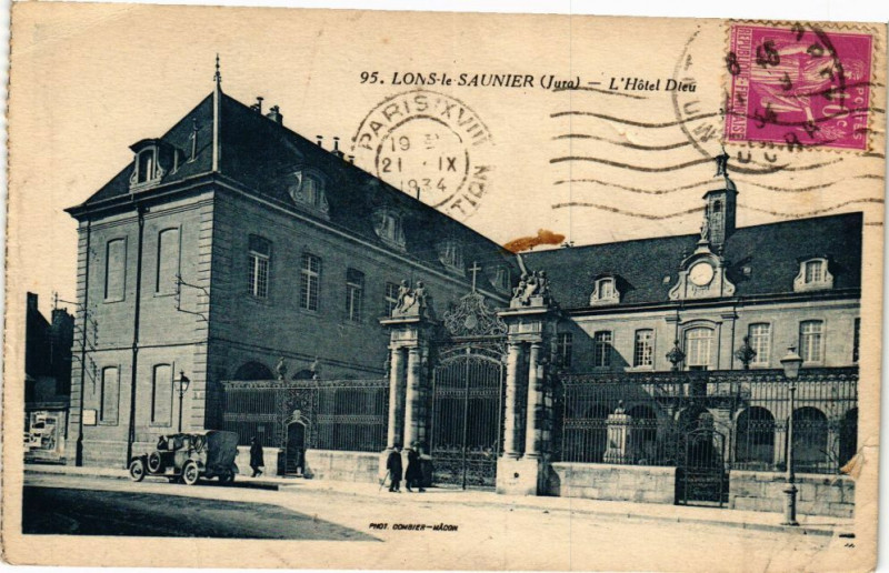 Carte postale ancienne Lons-le-Saunier - Hotel-Dieu à Lons-le-Saunier
