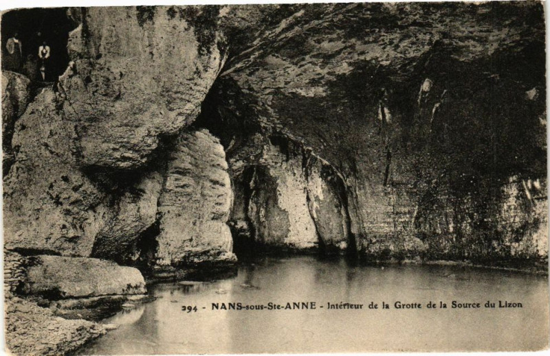 Carte postale ancienne Nans-sous-Sainte-Anne - Int. de la Grotte de la Source du Lizon à Our