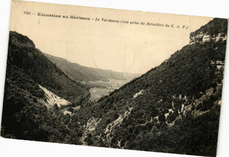 Carte postale ancienne Excursion au Herisson - Le Val-dessus -