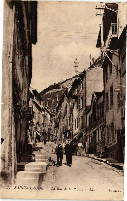 Carte postale ancienne Saint-Claude - Rue de la Poyat à Saint-Claude