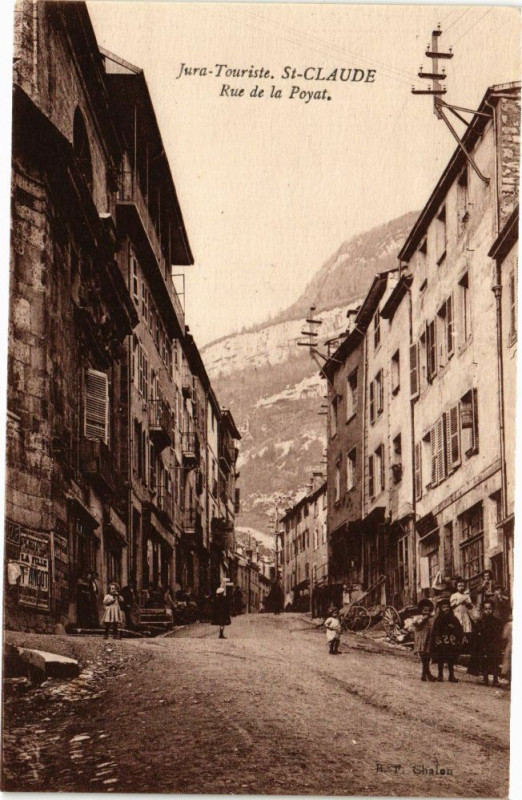 Carte postale ancienne Saint-Claude - Rue de la Poyat à Saint-Claude
