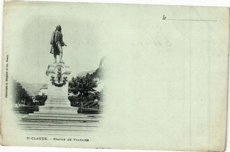 Carte postale ancienne Saint-Claude - Statue de Voltaire à Saint-Claude