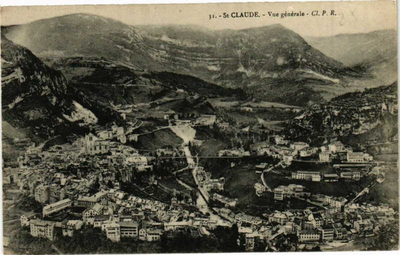 Carte postale ancienne Saint-Claude - Vue générale à Saint-Claude