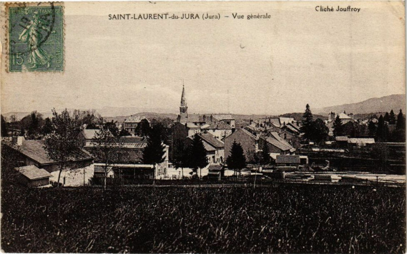 Carte postale ancienne Saint-Laurent-du-Jura - Vue générale