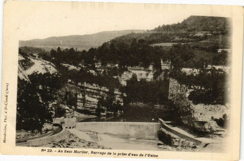 Carte postale ancienne Saut Mortier - Barrage de la prise d'eau de l'Usine