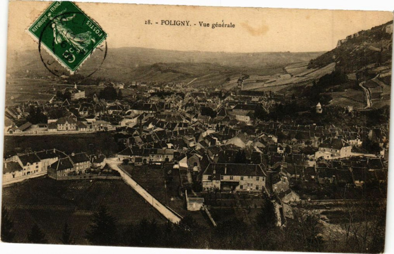 Carte postale ancienne Poligny - Vue générale à Poligny