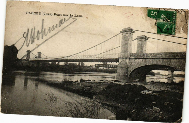 Carte postale ancienne Parcey - Pont sur la Loue à Parcey