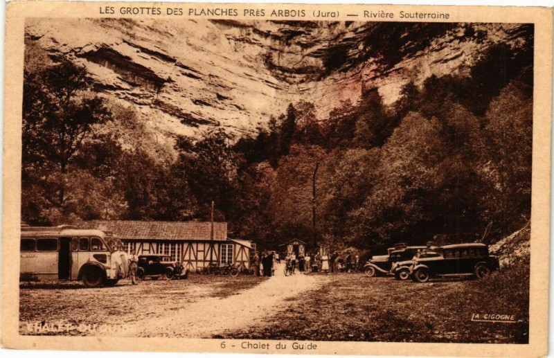 Carte postale ancienne Les Grottes des Planches Pres Arbois - Riviere Souterrain à Arbois