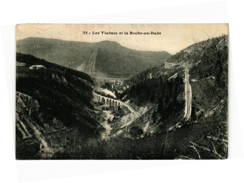 Carte postale ancienne Les Viaducs et la Roche au Dade à Hauts de Bienne