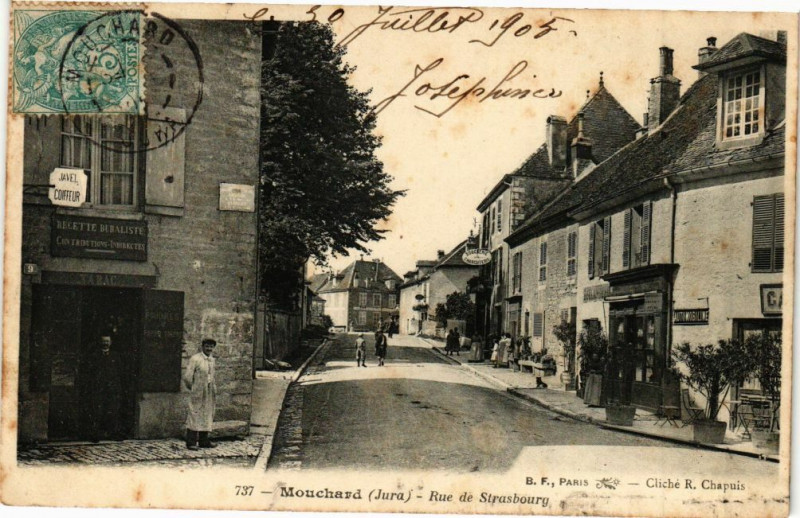 Carte postale ancienne Mouchard - Rue de Strasbourg à Mouchard