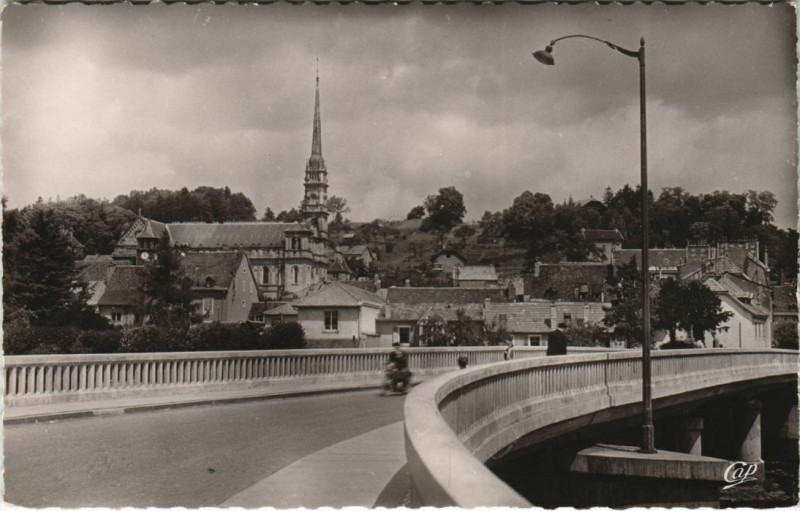 Carte postale ancienne Montbeliard Nouveau Pont sur l'Allan France à Montbéliard