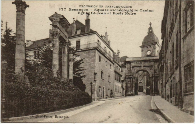Carte postale ancienne Besancon Square Archeologique Castan ,Eglise Saint-Jean France à Besançon