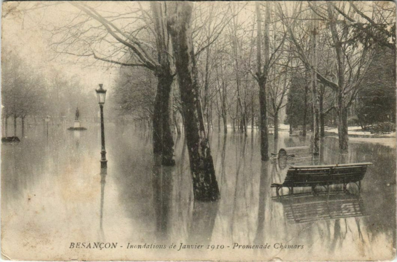 Carte postale ancienne Besancon Inondation de Jan. 1910 ,Promenade Chamars France à Besançon