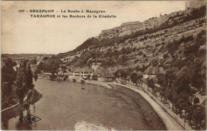 Carte postale ancienne Besancon Taragnoz et les Rochers de la Citadelle France à Besançon