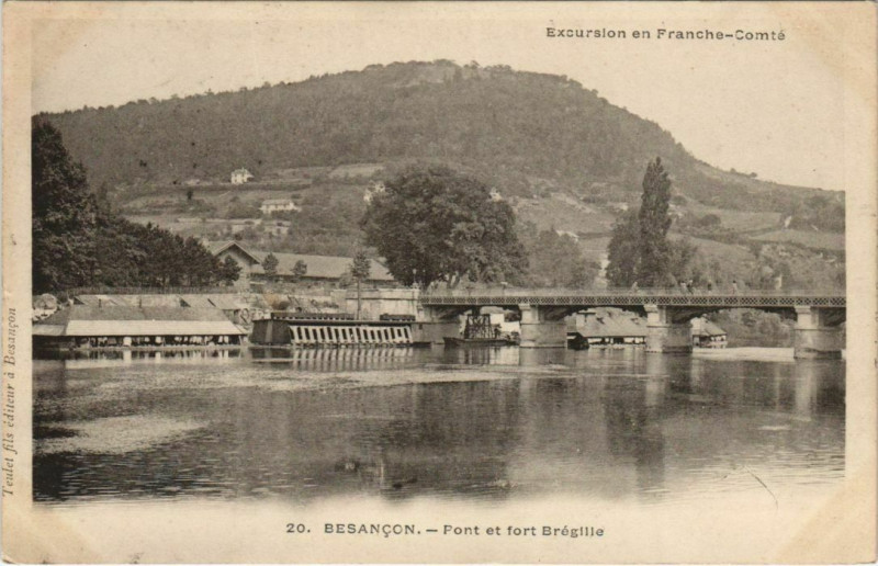 Carte postale ancienne Besancon Pont et fort Bregille France à Besançon
