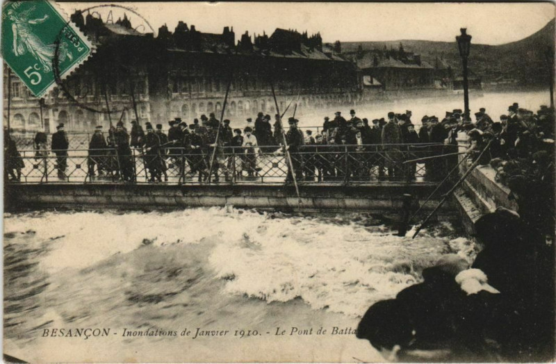 Carte postale ancienne Besancon Le Pont de Battant France à Besançon