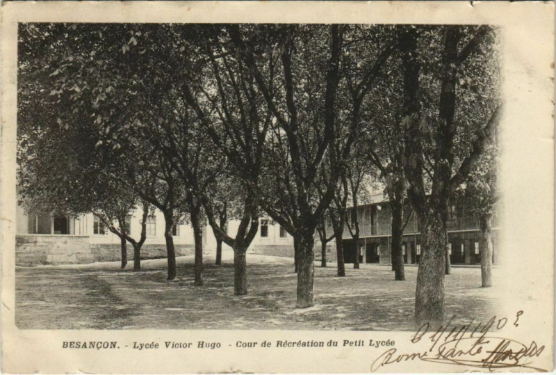Carte postale ancienne Besancon Lycee Victor Hugo France à Besançon